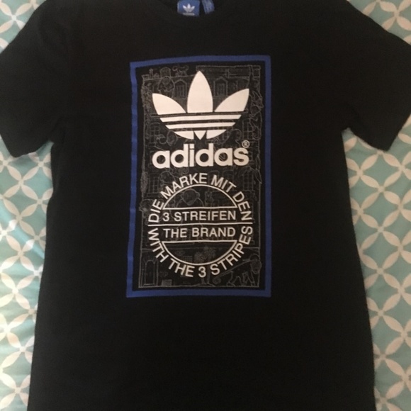 adidas die marke mit den 3 streifen t shirt